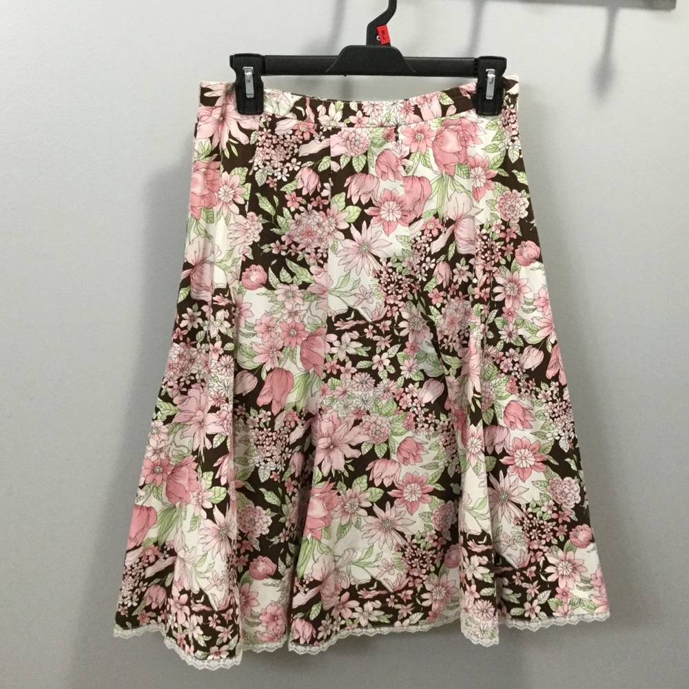 Brown and pink floral Dress Barn full skirt size 4